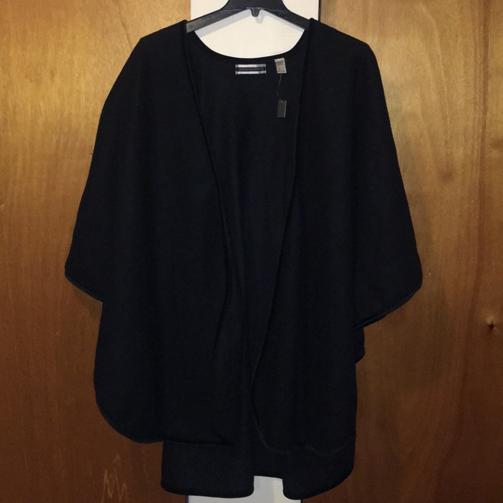 ♠️NWT Amanda Smith One Size Fits All Cape
